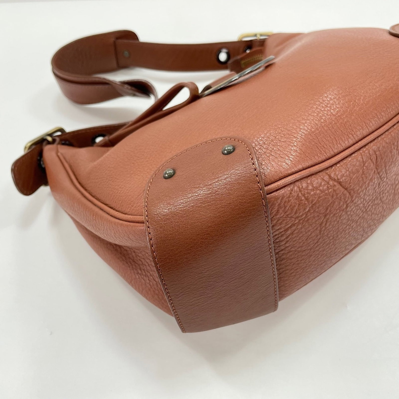 Chlo Shoulder Bag - 7