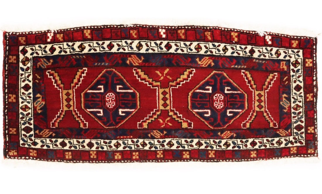 Handmade 2X4 Vintage Geometric Oriental Rug Entryway Kitchen Bedroom Carpet Hand-Knotted: Handmade 2X4 Vintage Geometric Oriental Rug Entryway Kitchen Bedroom Carpet Hand-Knotted Hand-knotted with wool and cotton, this vintage geometric oriental rug boasts a unique blend of red, cream, plu