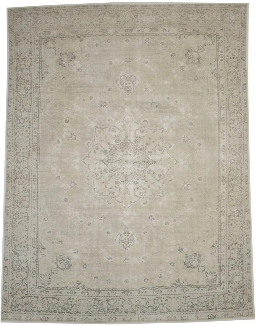 Muted Beige Antique Distressed Oriental Rug Classic Floral Carpet 9'5X12'5 Ft Hand-Knotted: Muted Beige Antique Distressed Oriental Rug Classic Floral Carpet 9'5X12'5 Ft Hand-Knotted Hand-knotted in wool, this 9'5 x 12'5 ft Muted Beige Oriental Rug boasts a classic floral pattern and traditi