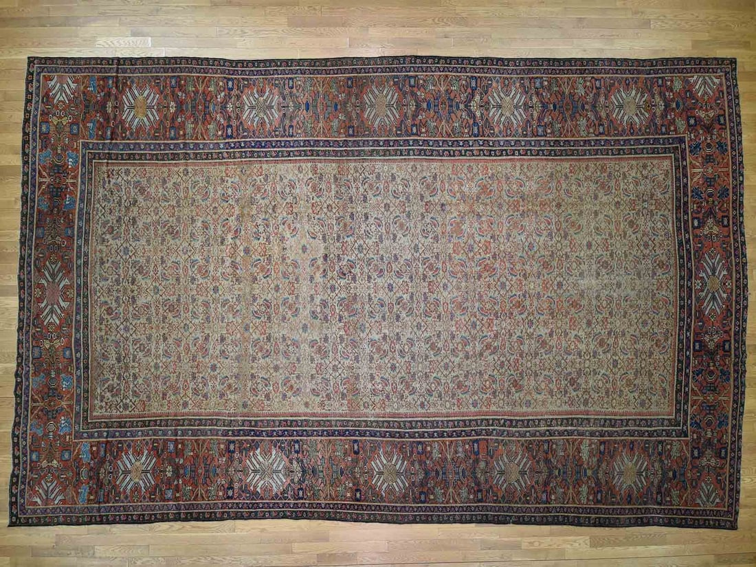 12'x18'3" Antique Farsian Mahal Exc Cond Pure Wool Hand-Knotted Rug: 12'x18'3" Antique Farsian Mahal Exc Cond Pure Wool Hand-Knotted Rug 12'0" x 18'3" Antique Farsian Mahal Exc Cond Pure Wool Hand-Knotted Rug - A stunning example of traditional Turkish craftsmanship, t
