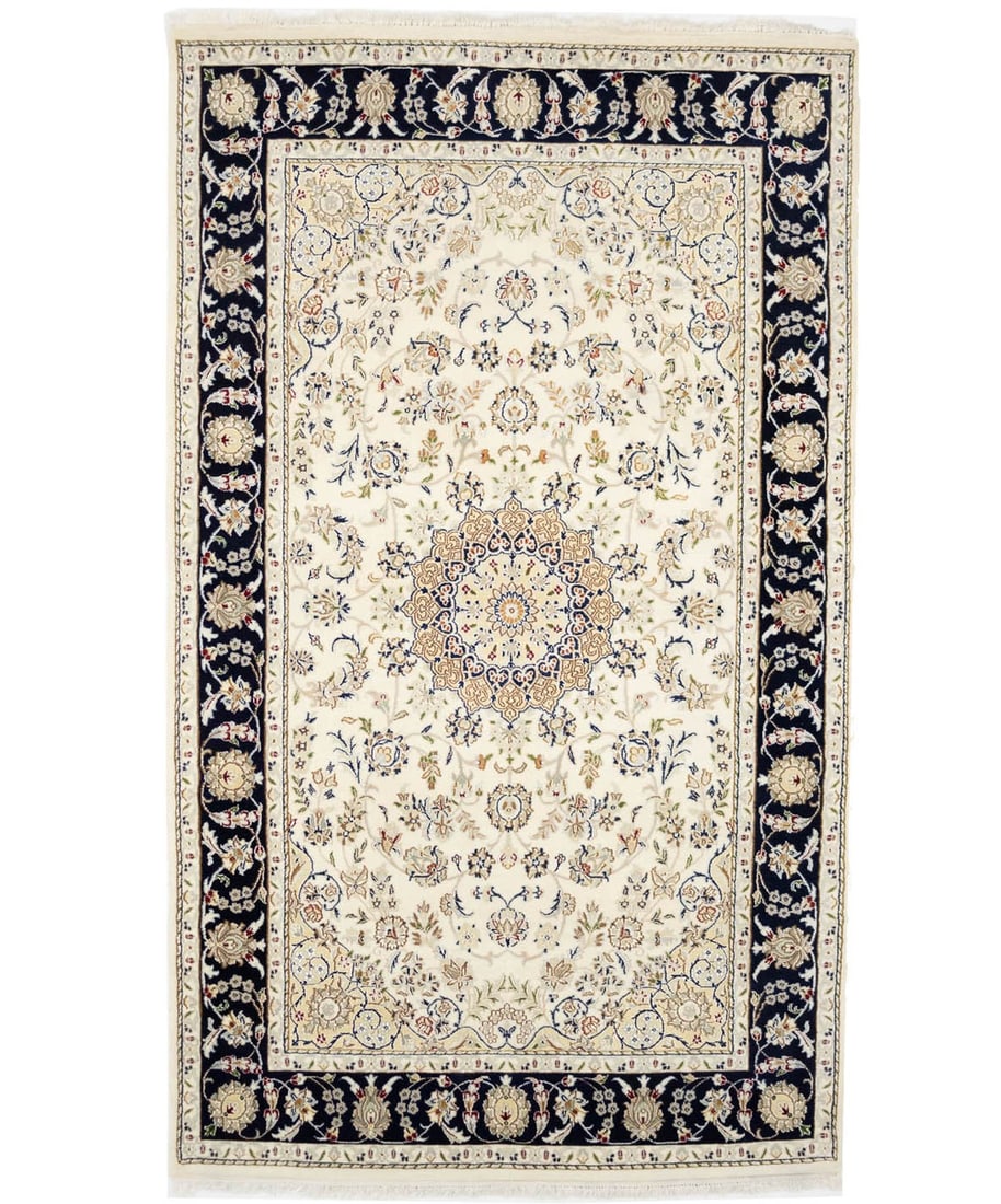 5X8 Ft Ivory Floral Indo-Nain Oriental Rug Handmade Entryway Carpet Hand-Knotted: 5X8 Ft Ivory Floral Indo-Nain Oriental Rug Handmade Entryway Carpet Hand-Knotted Ivory Floral Indo-Nain Oriental Rug Hand-Knotted in Wool & Silk, measuring 4'9" x 8', boasts a stunning floral pattern 