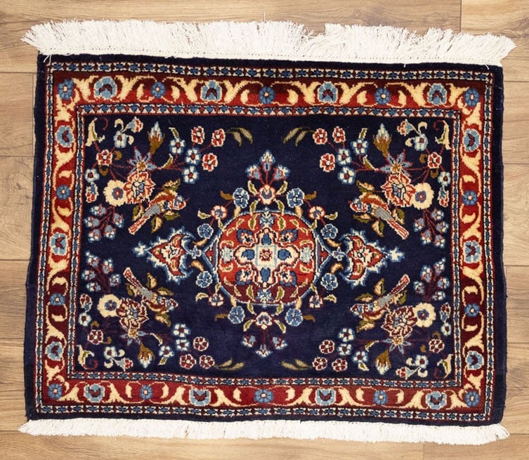 Vintage Pictorial Oriental Rug Handmade Wool Small Area Entryway Carpet 2X3 Ft Hand-Knotted: Vintage Pictorial Oriental Rug Handmade Wool Small Area Entryway Carpet 2X3 Ft Hand-Knotted Hand-knotted in wool, this vintage pictorial oriental rug boasts a rich, medium pile height and traditional 