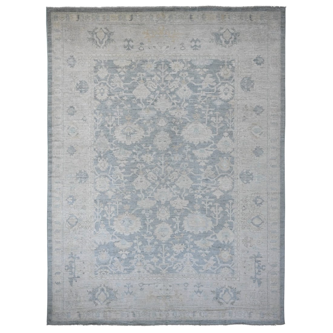11'9"x15'5" Gray Angora Oushak Leaf Motif Hand Knotted Wool Oversized Rug: 11'9"x15'5" Gray Angora Oushak Leaf Motif Hand Knotted Wool Oversized Rug The Oushak Leaf Motif Hand Knotted Wool Oversized Rug boasts an impressive rectangular field with a subtle grey color, intrica