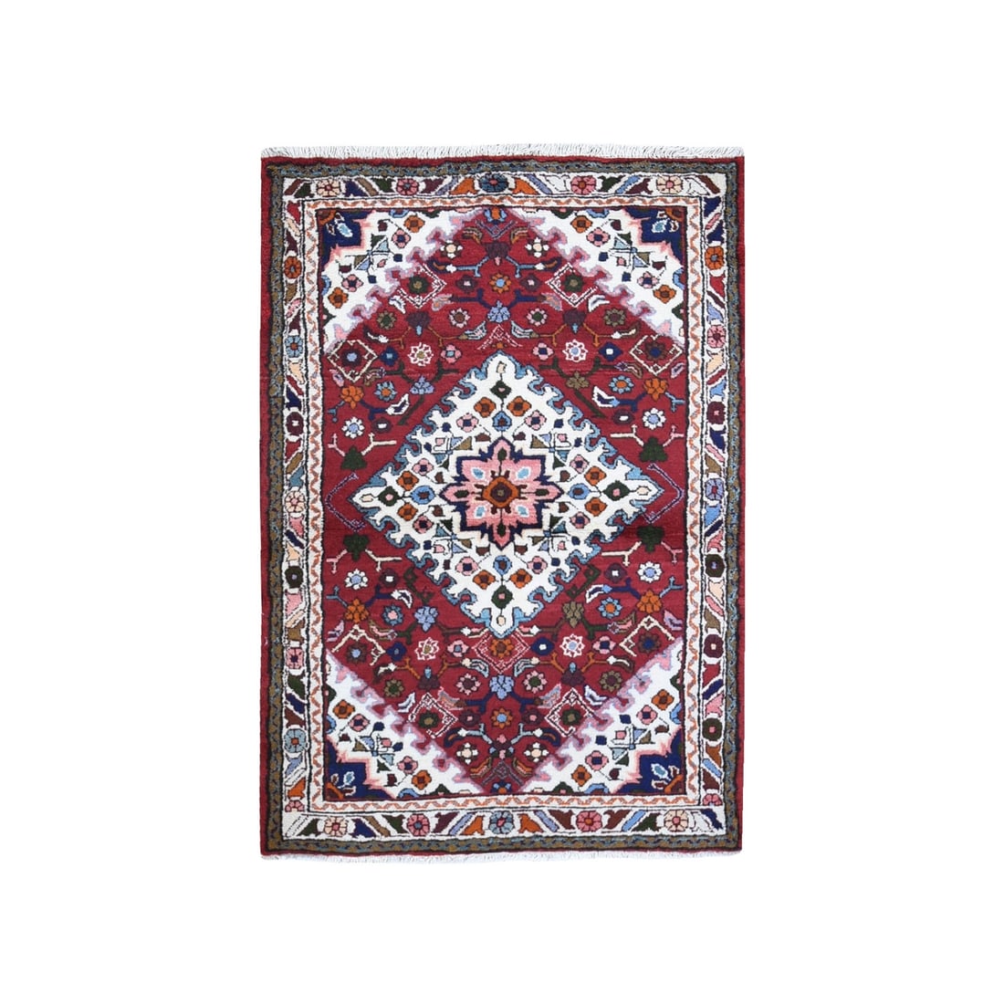 3'6"x5'3" Red New Farsian Amadan Small Flowers Medallion Hand Knotted Rug: 3'6"x5'3" Red New Farsian Amadan Small Flowers Medallion Hand Knotted Rug The Red New Farsian Amadan Small Flowers Medallion Hand Knotted Wool Rug boasts a stunning rectangular field with intricate or