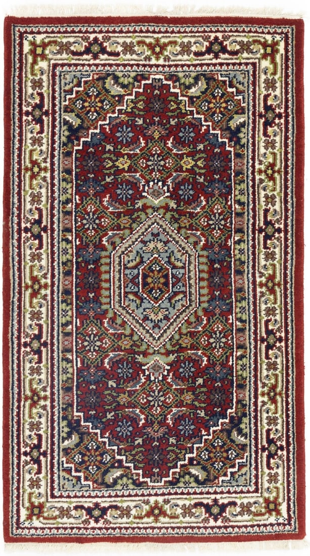 3'2X5'4 Hand-Knotted Red Indo-Bidjar Tribal Floral Rug Wool Oriental Carpet Hand-Knotted: 3'2X5'4 Hand-Knotted Red Indo-Bidjar Tribal Floral Rug Wool Oriental Carpet Hand-Knotted Hand-knotted in wool, this vibrant red Indo-Bidjar tribal floral rug boasts an impressive 80 knots per square i