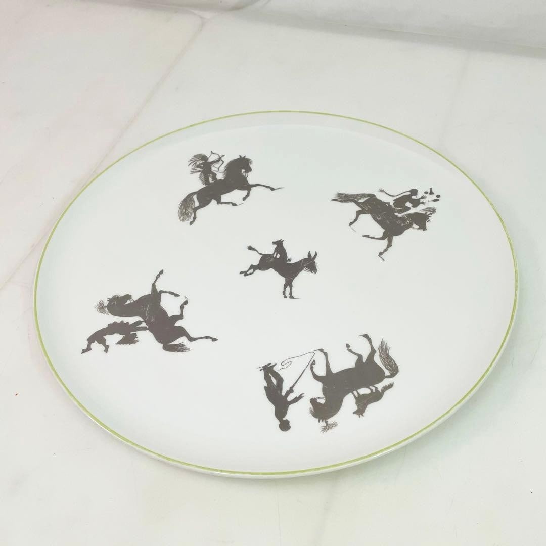 HERMS Silhouettes 12.2in Porcelain Dinner Plate Collector Kitchen Decor (1 of 16)