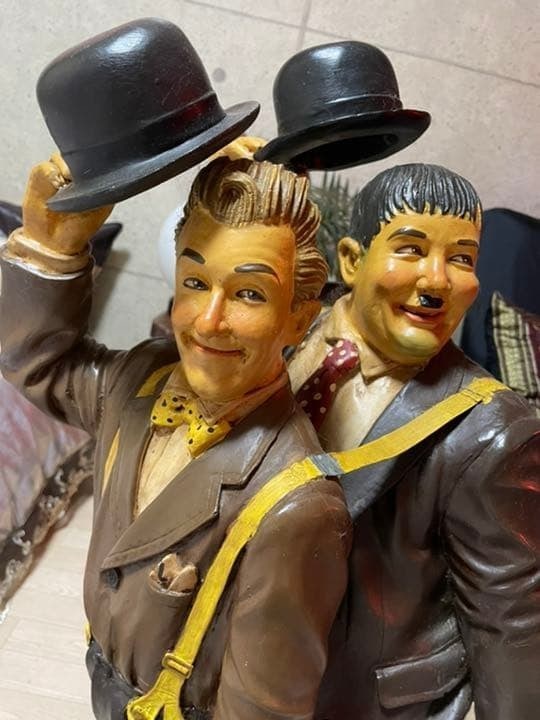 Rare Vintage Laurel Hardy Figurine Bust Collectible Sculptures 31.5in (1 of 6)