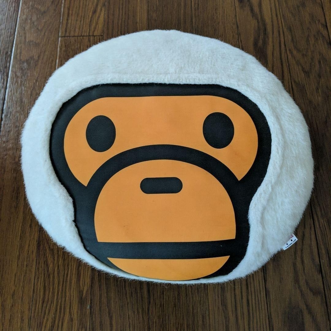 Old ape NIGO rare used baby interior white face cushion collectible (1 of 6)