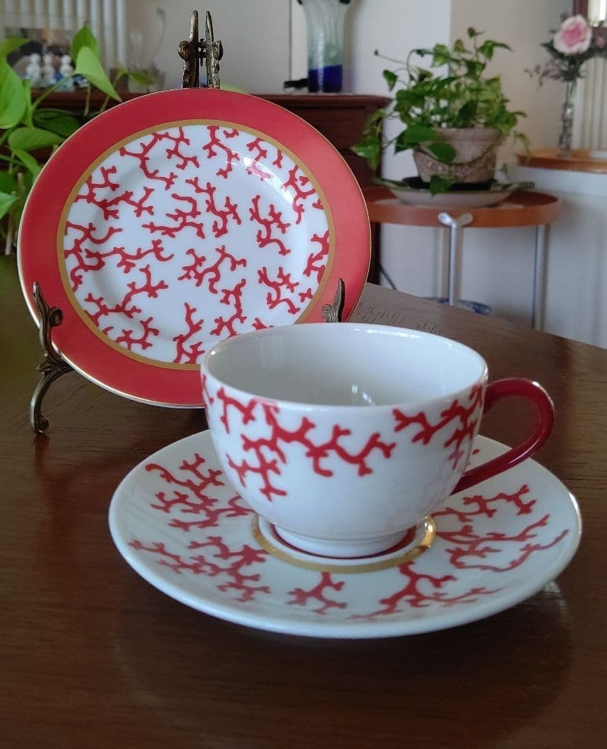 Alberto Pinto Collectible Raynaud Limoges Cristobal Plate Saucer Trio Cup Set (1 of 13)