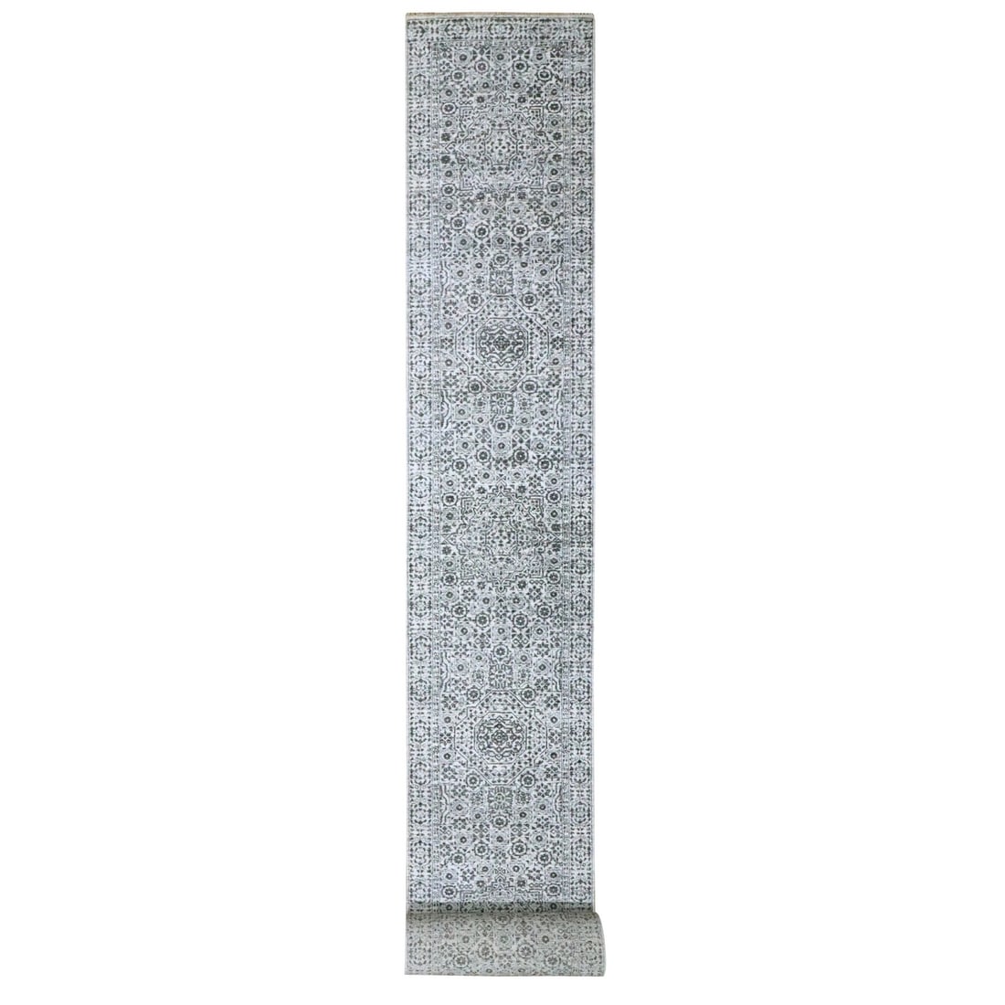 2'8"x26' Ivory Pre Historic Mamluk Design Hand Knotted Wool Runner Rug: 2'8"x26' Ivory Pre Historic Mamluk Design Hand Knotted Wool Runner Rug Hand-knotted wool runner rug with a stunning Mamluk design, measuring 2'8" x 26', features an ivory field color and charcoal blac