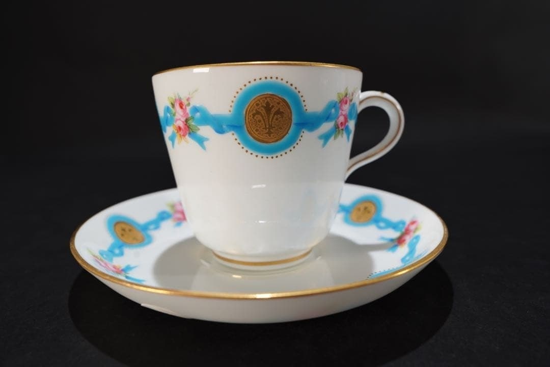 Fleur de Lis Cup Saucer Enamel Minton Tableware Used Vintage (1 of 13)