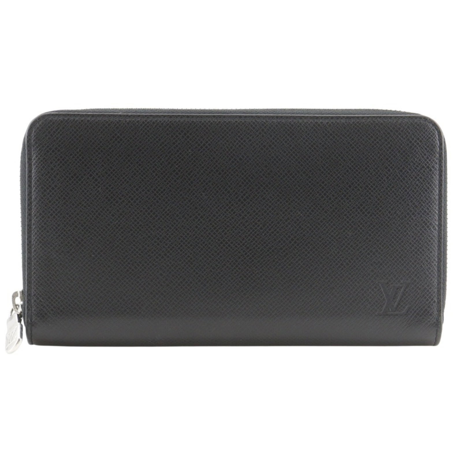 Long Wallet Bi Fold Taiga Leather Louis Vuitton: Long Wallet Bi Fold Taiga Leather Louis Vuitton Taiga leather gives this bi-fold wallet its distinctive look and feel, while the black color provides a sleek and sophisticated appearance. Measuring 12