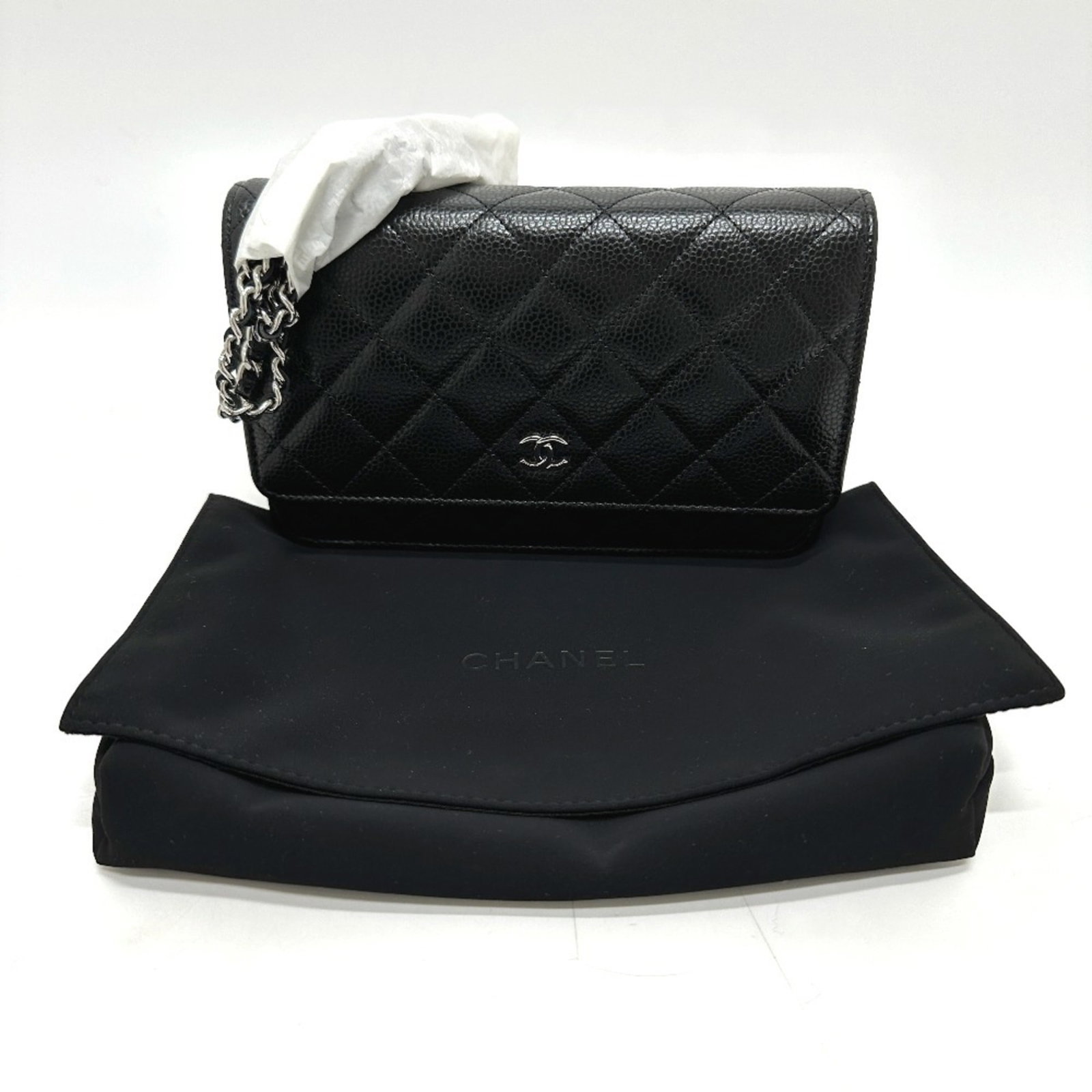 Caviar Leather Shoulder Bag Chanel - 11