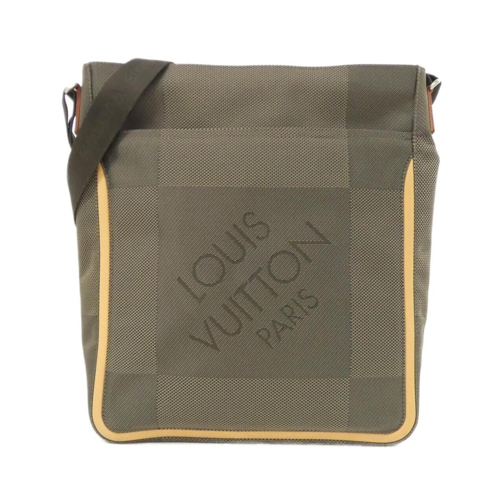 Louis Vuitton Shoulder Bag Coated Canvas: Louis Vuitton Shoulder Bag Coated Canvas Coated canvas construction provides durability and style, while the classic brown color offers versatility for everyday use. Measuring 38cm x 33cm x 8cm, this 