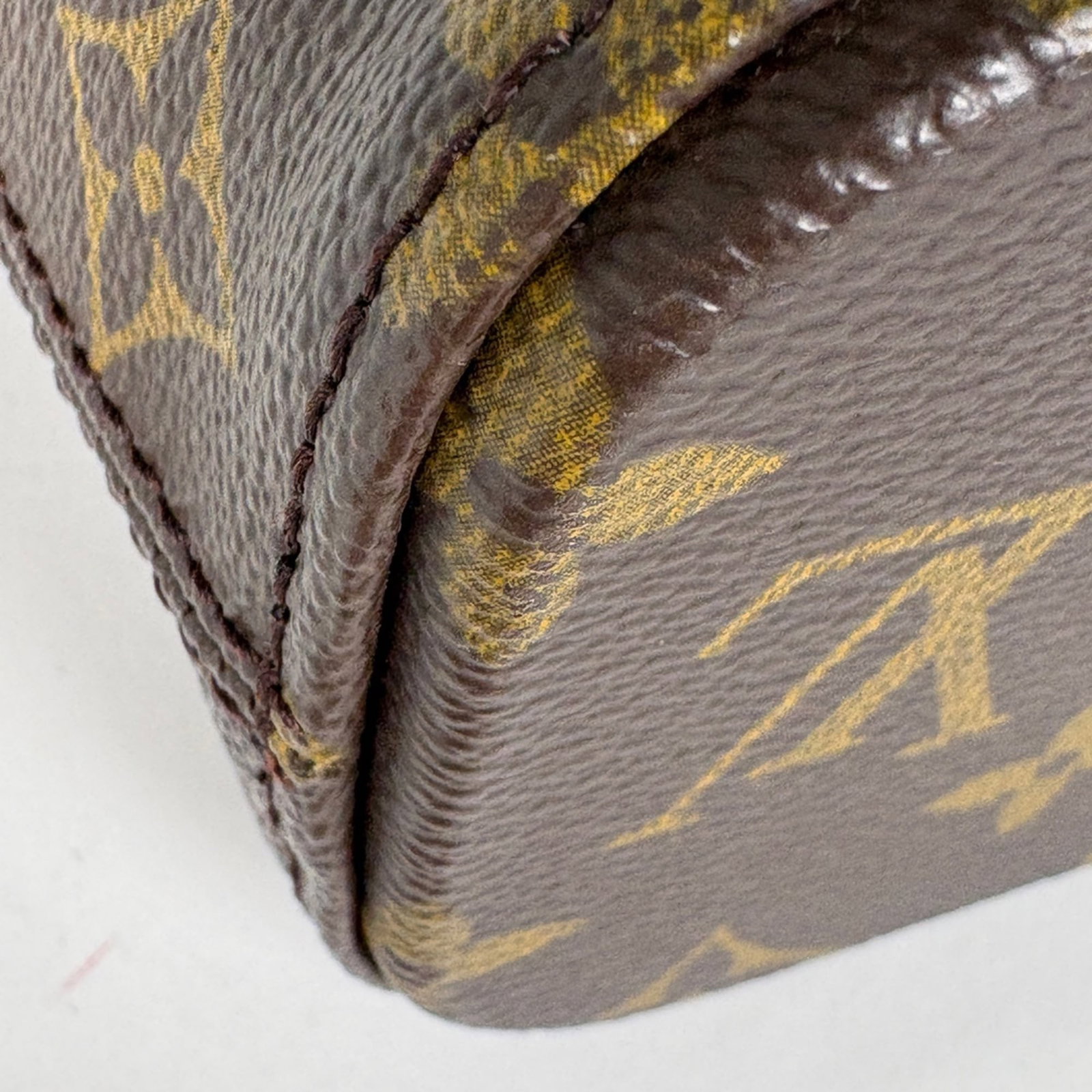 Louis Vuitton Monogram Handbag - 3