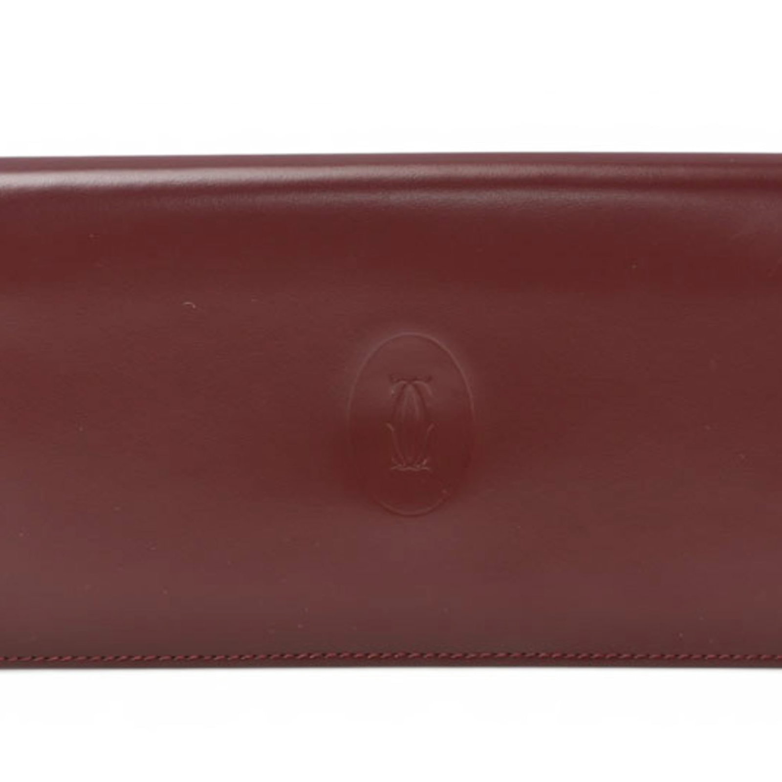 Long Wallet Bi Fold Leather: Long Wallet Bi Fold Leather Bordeaux leather in a classic bi-fold design, the Long Wallet measures 9cm x 18.2cm x 1.5cm, offering a sleek and refined carry solution for everyday use. Crafted from high