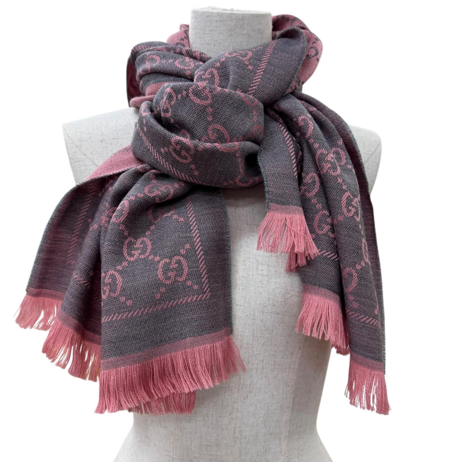 Shawl wool from Gucci - 3