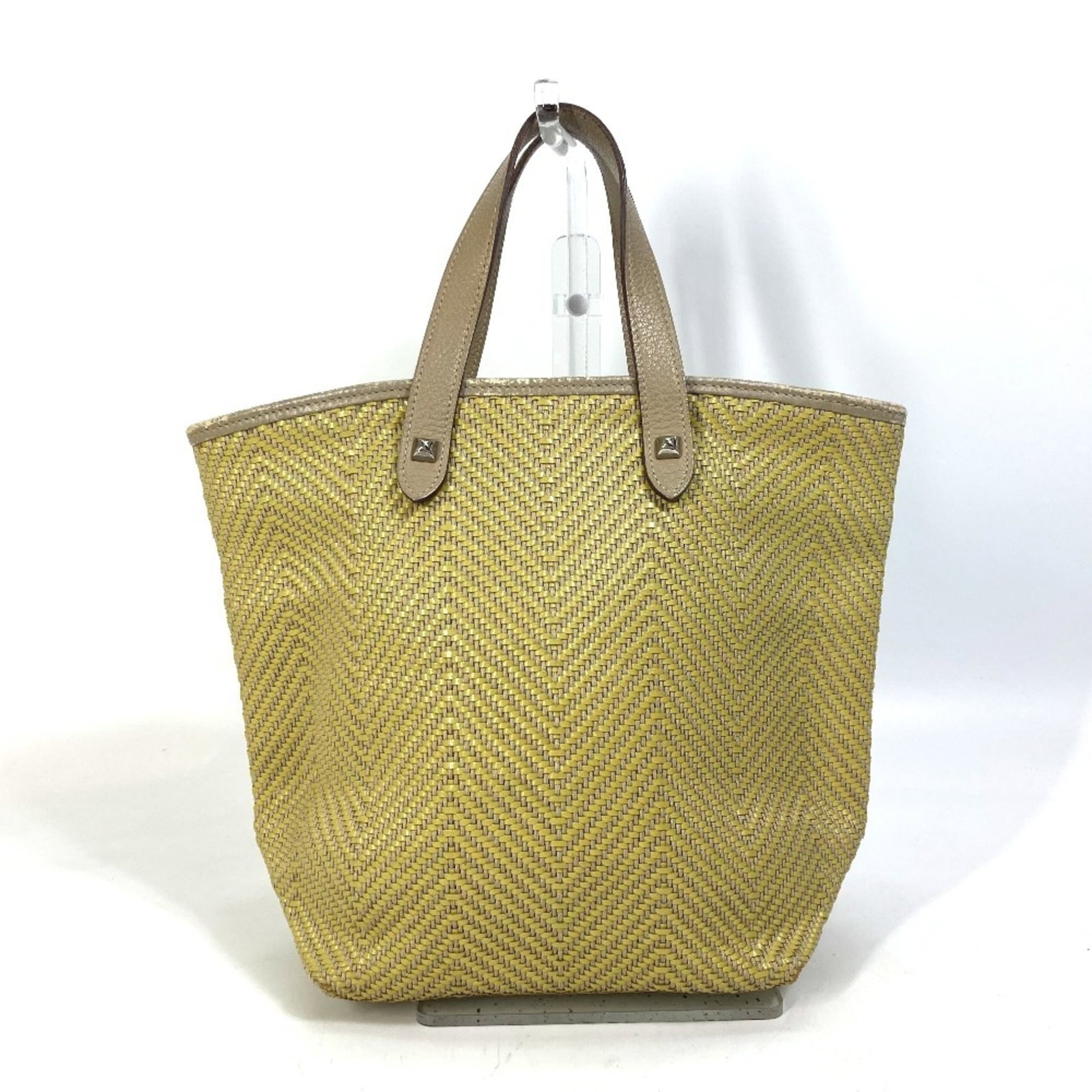Handbag Tote Leather Hermes Polyester: Handbag Tote Leather Hermes Polyester Handbag Tote Leather Hermes Polyester - A vibrant yellow handbag with an open pocket, measuring 24cm x 18.5cm x 13.5cm, features a unique combination of leather a
