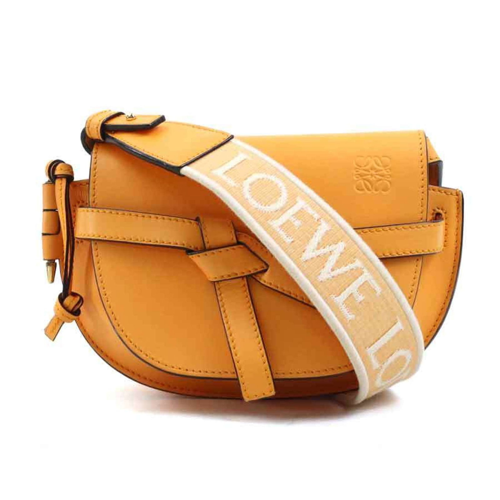 Shoulder Bag Leather: Shoulder Bag Leather The Loewe Country shoulder bag features a vibrant orange leather exterior, crafted from high-quality materials. Measuring 14cm x 20cm x 8cm, it offers a compact and stylish design