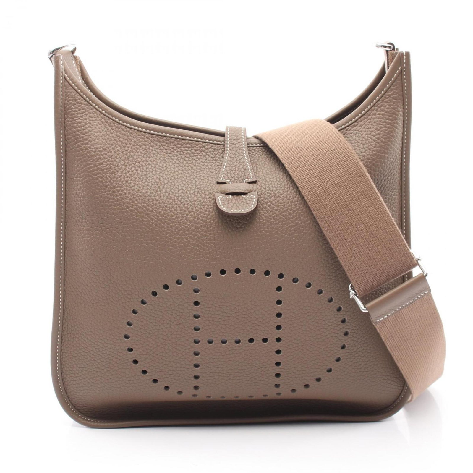 Handbag Leather Clemence Taurillon Bag Shoulder Hermes: Handbag Leather Clemence Taurillon Bag Shoulder Hermes Etoupe gray Taurillon clemence leather handbag with shoulder strap, measuring 26.5cm x 28cm x 7cm. This bag features the iconic Hermes style and