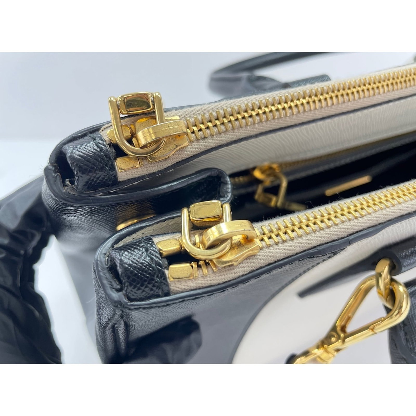 Prada Handbag Leather - 12