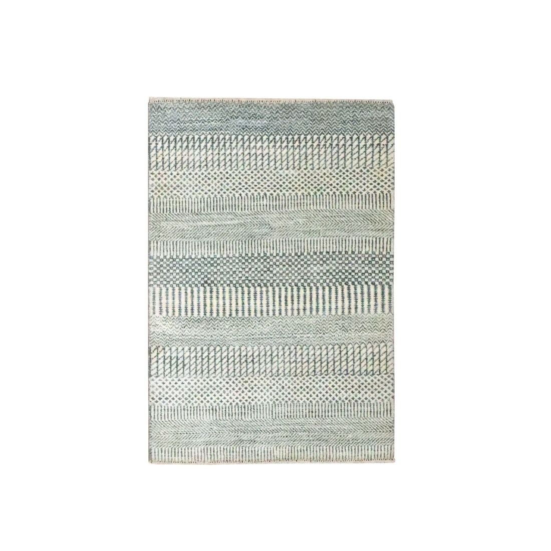 2'x3' Gray-Beige Modern Grass Design Hand Knotted Wool with Silk Mat Rug: 2'x3' Gray-Beige Modern Grass Design Hand Knotted Wool with Silk Mat Rug Hand-knotted with wool and silk, this modern gray-beige rug boasts a sleek, rectangular field design. Made from durable cotton