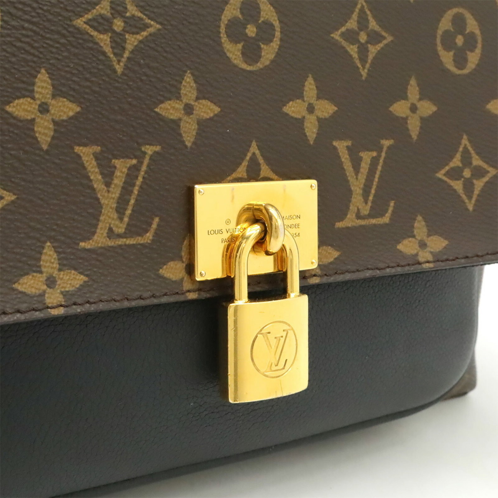 Monogram Leather Shoulder Bag Louis Vuitton - 9