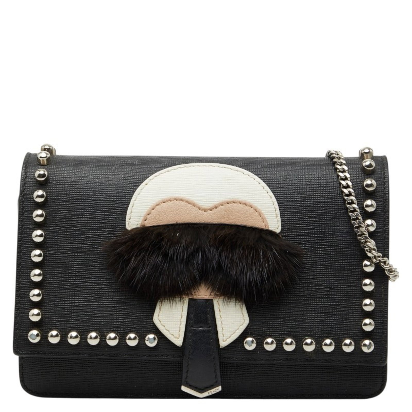 Shoulder bag leather from Fendi: Shoulder bag leather from Fendi Black Fendi shoulder bag with magnet closure, featuring an open pocket and zipper pocket. The bag measures 13cm x 19cm x 4cm and has a strap drop of 56cm, making it a s