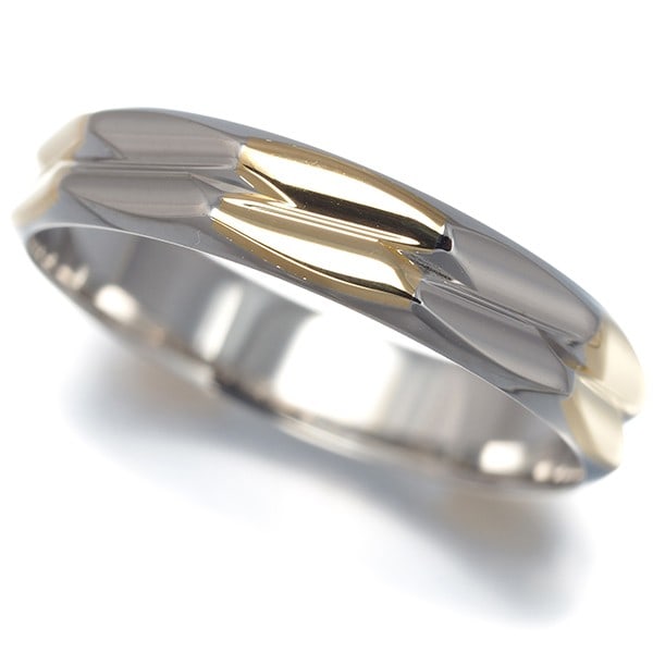 Bicolor 18K YG/ PT 850 US7.25-7.5 Ring for Wedding Celine: Bicolor 18K YG/ PT 850 US7.25-7.5 Ring for Wedding Celine Yellow Gold Bicolor Ring for Wedding Celine - A beautiful, 18k yellow gold ring featuring a unique bicolor design. The ring's 4.0mm width and