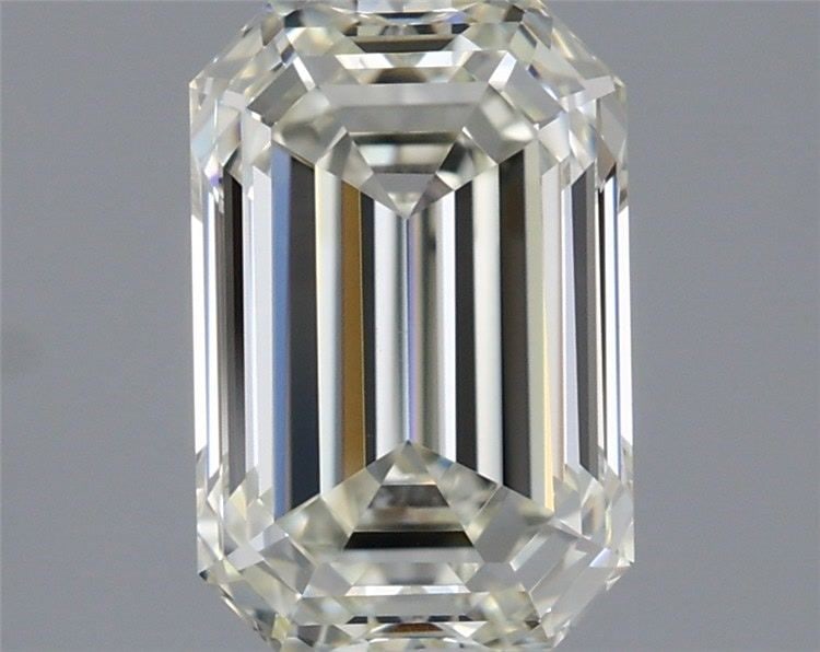 IGI Emerald 1.7ct J IF - Loose Natural Diamond: IGI Emerald 1.7ct J IF - Loose Natural Diamond 1.7ct IGI Emerald Cut Diamond with Exceptional Clarity and Polish, Displaying Excellent Symmetry and Large Table Size. This Loose Natural Diamond boasts 