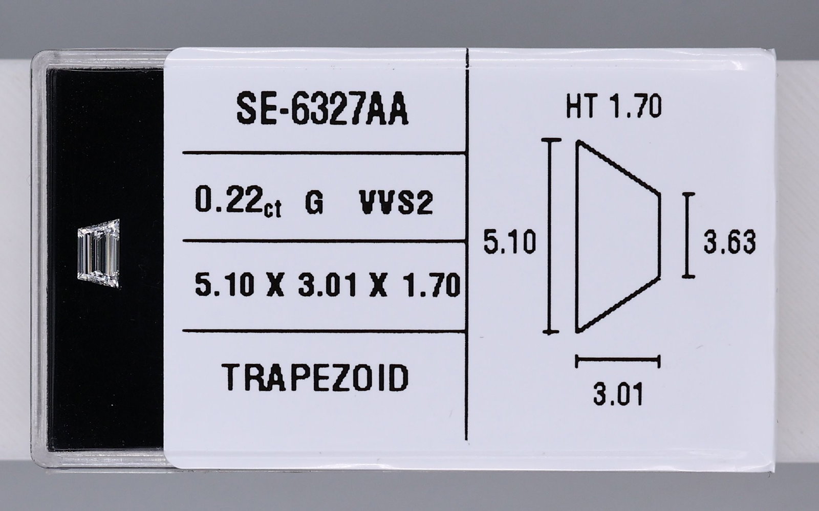 Trapezoid 0.22ct G VVS2 - Loose Natural Diamond: Trapezoid 0.22ct G VVS2 - Loose Natural Diamond 0.22ct G VVS2 - Loose Natural Diamond, showcasing exceptional clarity and polish, with a vibrant color that highlights its natural beauty. Measuring