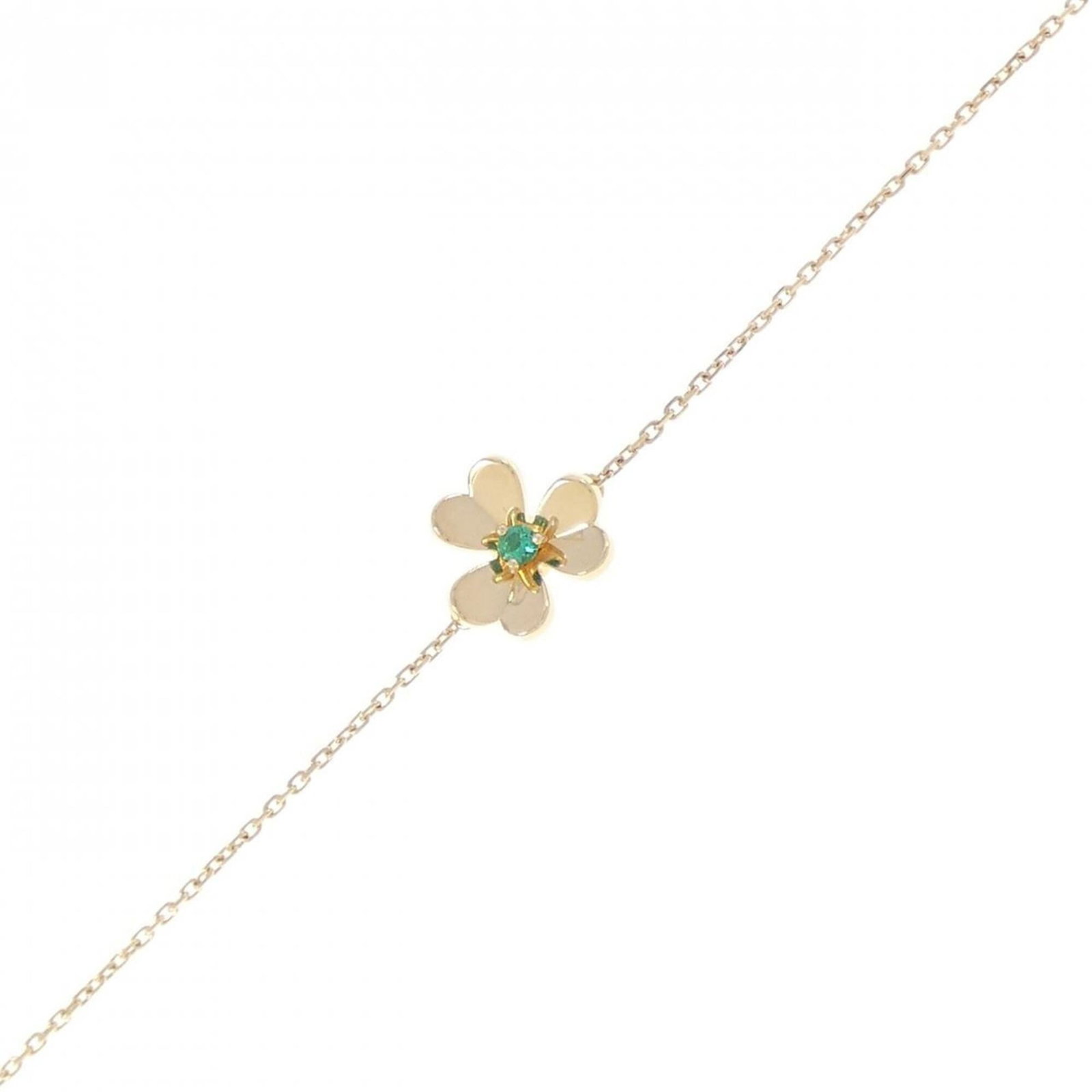 Charm Bracelet Van Cleef & Arpels Yellow Gold 18K: Charm Bracelet Van Cleef & Arpels Yellow Gold 18K Yellow gold 18K charm bracelet from Van Cleef & Arpels, measuring 16cm - 17.5cm in length, features a classic design that exudes elegance and sophisti