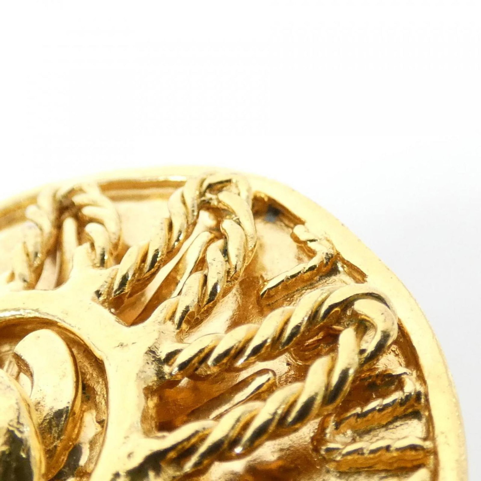 Chanel Brooch - 7