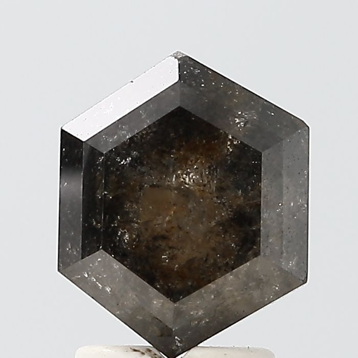 Hexagonal 3.24ct Salt And Pepper VVS2 - Loose Natural Diamond: Hexagonal 3.24ct Salt And Pepper VVS2 - Loose Natural Diamond 3.24ct Salt And Pepper VVS2 - Loose Natural Diamond, featuring exceptional clarity and polish in its EX-cut shape, with a unique salt and
