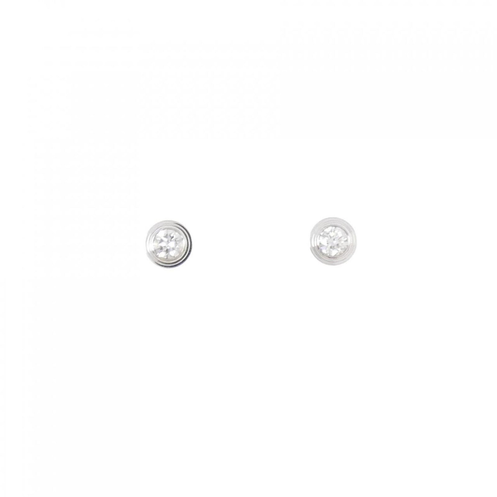 White Gold Cartier Stud Earrings 18k: White Gold Cartier Stud Earrings 18k White gold Cartier stud earrings feature a diamond stone, crafted in 18k white gold. These elegant earrings showcase the luxury and sophistication of Cartier's ren