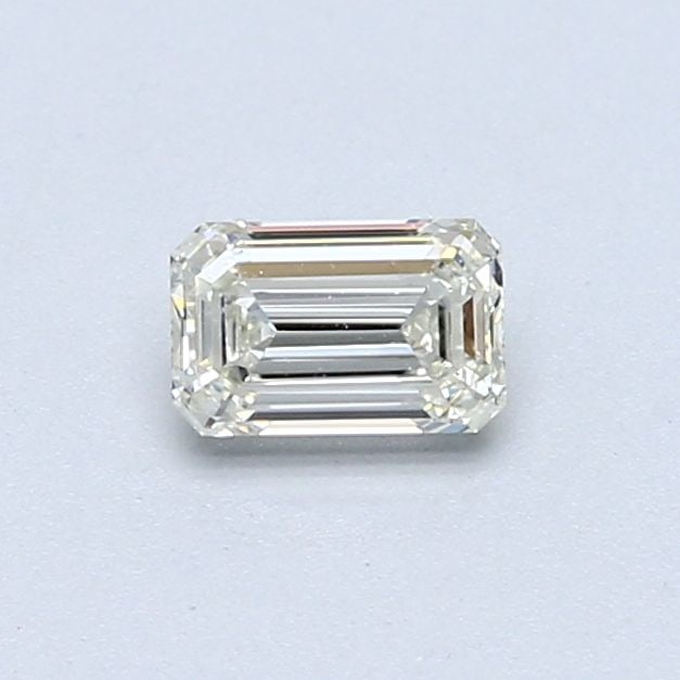 GIA Emerald 0.42ct K VVS1 - Loose Natural Diamond: GIA Emerald 0.42ct K VVS1 - Loose Natural Diamond GIA Emerald 0.42ct K VVS1 - Loose Natural DiamondThe GIA-certified 0.42ct emerald-cut diamond boasts exceptional clarity with a VVS1 grade,