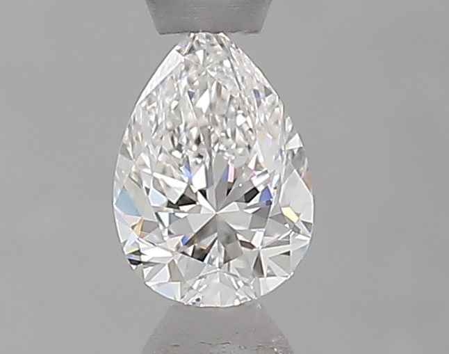 GIA Pear 0.4ct E VVS2 - Loose Natural Diamond: GIA Pear 0.4ct E VVS2 - Loose Natural Diamond GIA certified G, E color, VVS2 clarity, EX polish, and VG symmetry. This loose natural diamond boasts exceptional cut proportions with a 0.4 carat weight,
