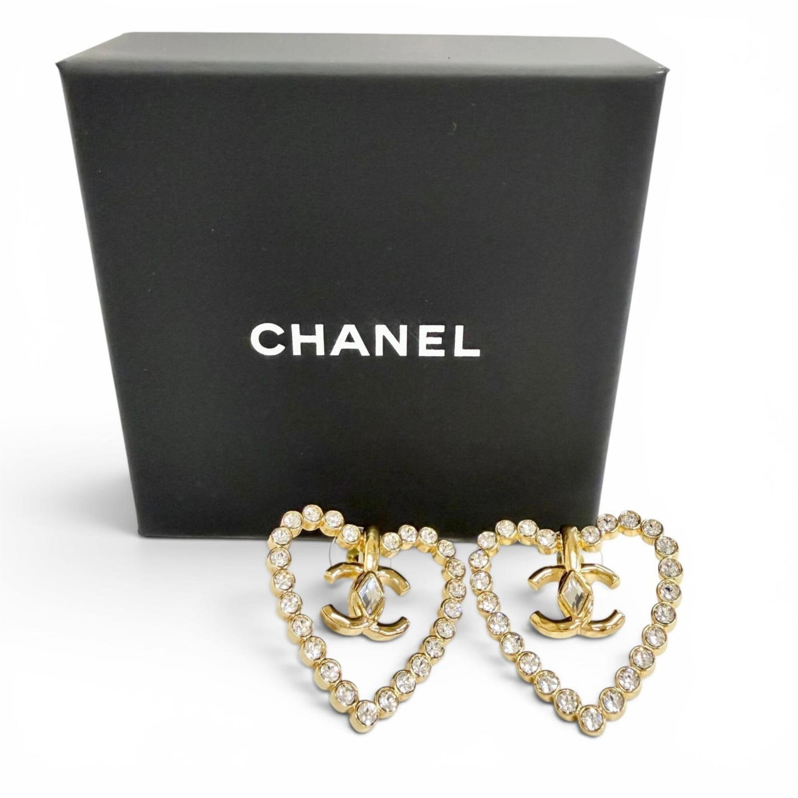 Stud earrings by Chanel - 2