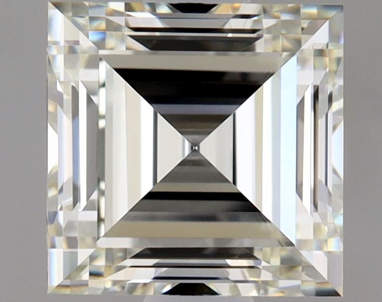 GIA Square Radiant 1.01ct J VVS2 - Loose Natural Diamond: GIA Square Radiant 1.01ct J VVS2 - Loose Natural Diamond GIA Square Radiant 1.01ct J VVS2 - Loose Natural DiamondThis stunning diamond boasts exceptional clarity, with a VVS2 grade indicating minimal 