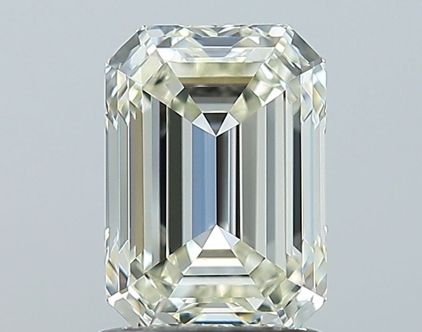 IGI Emerald 1.5ct J VVS2 - Loose Natural Diamond: IGI Emerald 1.5ct J VVS2 - Loose Natural Diamond 1.5ct IGI Emerald Cut Loose Natural Diamond with EX Polish and VVS2 Clarity, measuring 7.5L x 5.32W x 3.68H, certified by the International Gemological