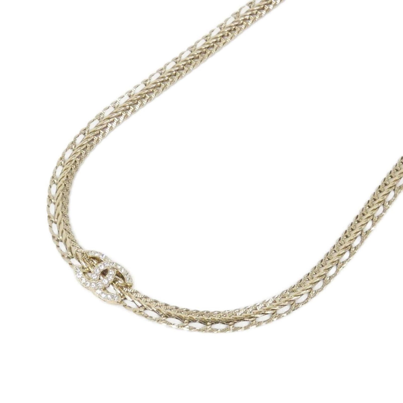 Chanel Necklace: Chanel Necklace Lamb leather Chanel necklace with a white pendant, available in sizes to fit necks between 29.52'' and 34.64''. The necklace features a 12mm x 18mm pendant and is made from high-qualit