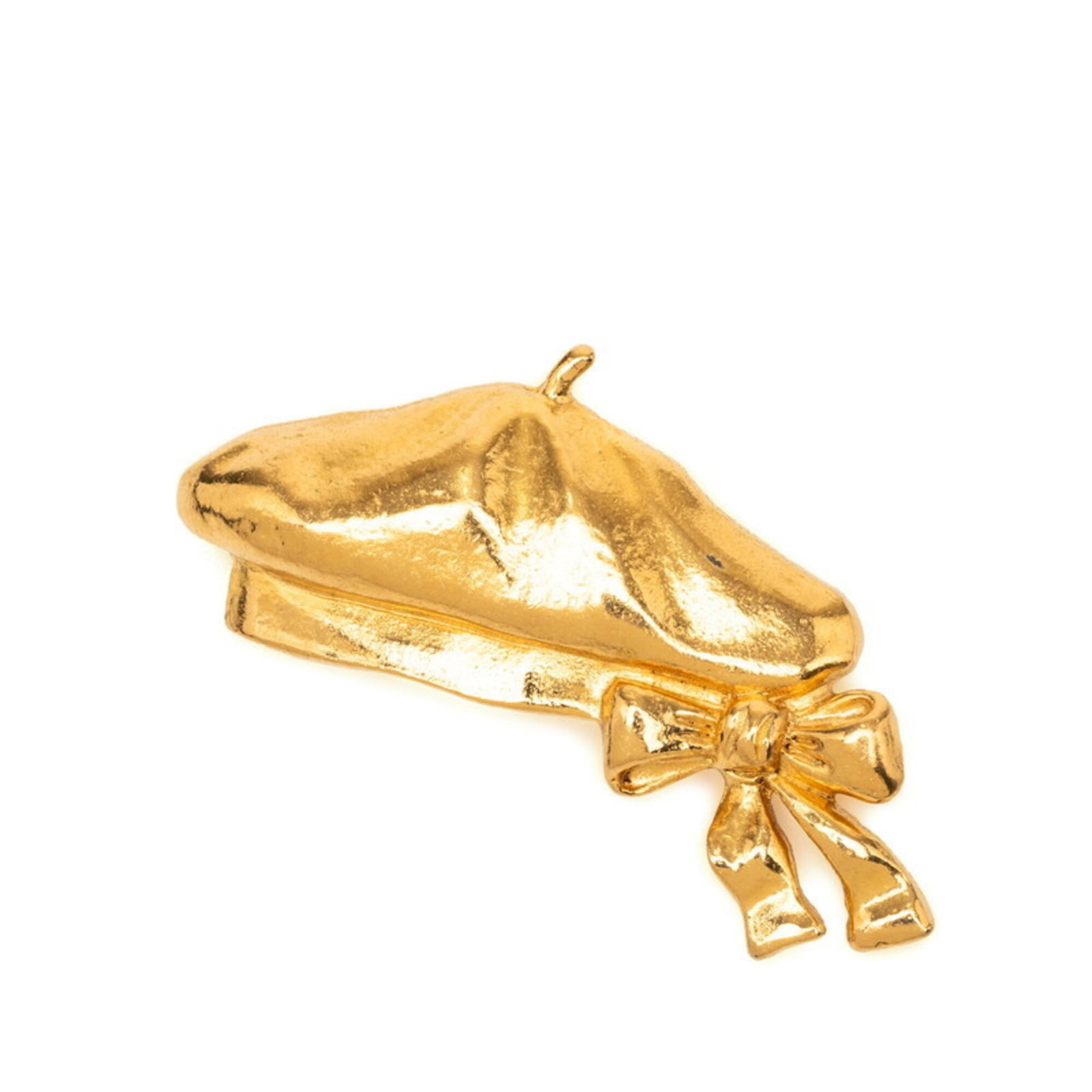 Chanel Brooch: Chanel Brooch Gold Chanel Brooch, measuring 3.69cm x 5.38cm / 1.45'' x 2.11'', bears a signature and features the iconic brand's craftsmanship. This elegant piece is made from gold and showcases the