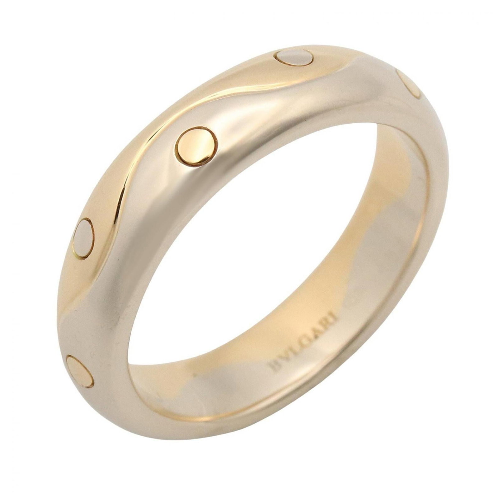 Bvlgari Band Ring White Gold (18K) Yellow Gold (18K): Bvlgari Band Ring White Gold (18K) Yellow Gold (18K) Bvlgari Band Ring White Gold (18K) Yellow Gold (18K) features a sleek design with 18K white gold and 18K yellow gold combined. This men's and women