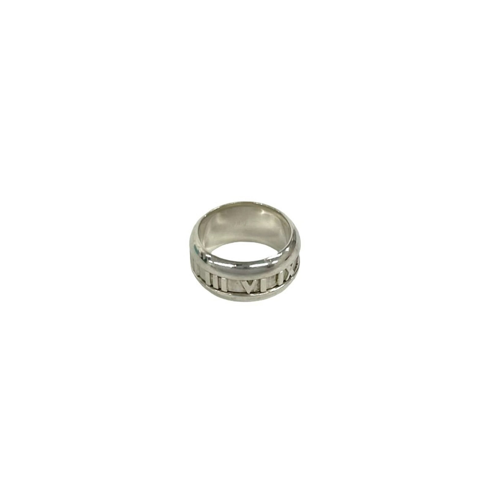 Silver Ring Band Tiffany: Silver Ring Band Tiffany Silver Ring Band Tiffany, made from high-quality silver (925 US) and available in size 5. This elegant band ring features a classic design that suits both men and women's styl