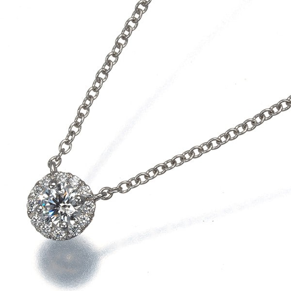 Tiffany&Co. Necklace Diamond 0.20Ct I If 3Ex Soleste 950 Platinum: Tiffany&Co. Necklace Diamond 0.20Ct I If 3Ex Soleste 950 Platinum Tiffany & Co.'s exquisite Soleste necklace showcases a stunning 0.20ct internally flawless diamond, expertly set in platinum. The exce
