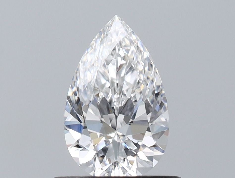 GIA Pear 0.6ct D VVS2 - Loose Natural Diamond: GIA Pear 0.6ct D VVS2 - Loose Natural Diamond GIA-certified, this loose natural diamond boasts exceptional clarity and color. With its VVS2 grade and D color, it shines bright in the light. Measuring