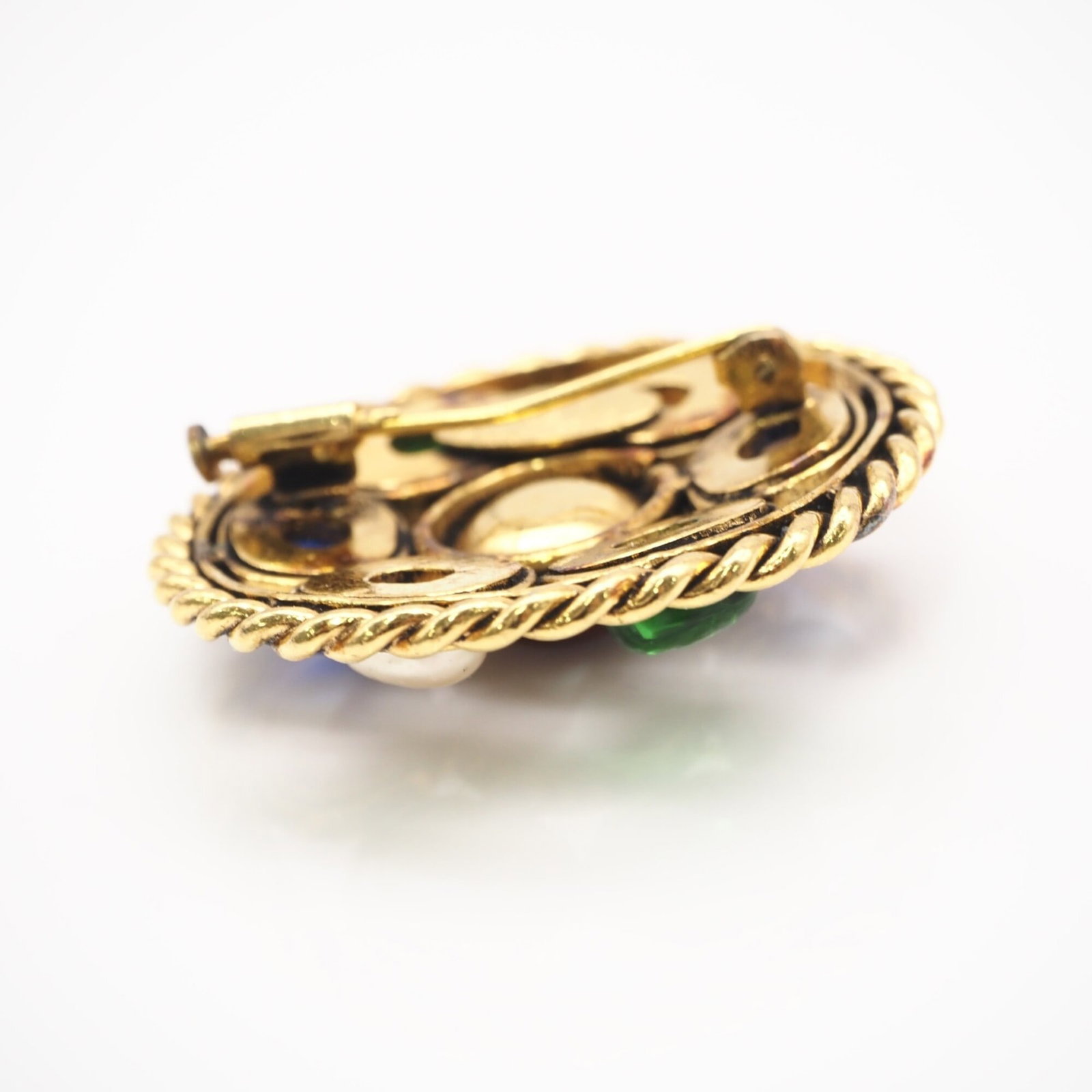 Chanel Brooch - 4