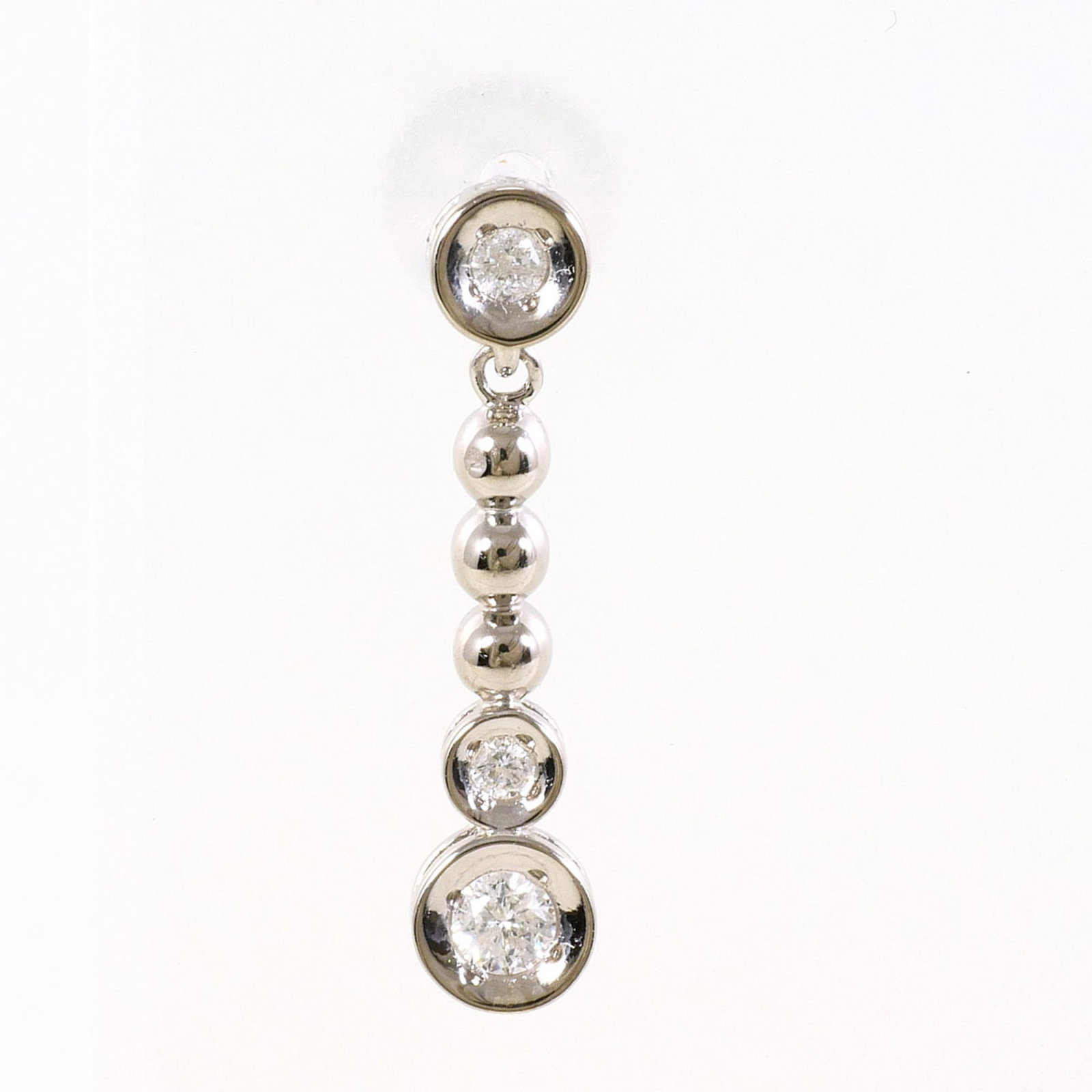 White Gold 14K Unbranded Earrings Drop: White Gold 14K Unbranded Earrings Drop White gold (14K) earrings drop featuring a diamond stone weighing 0.10 ct, crafted from high-quality white gold metal with a purity of 14K. The elegant design sh
