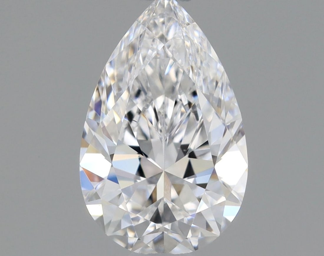 GIA Pear 0.5ct D VVS2 - Loose Natural Diamond: GIA Pear 0.5ct D VVS2 - Loose Natural Diamond GIA-certified, this loose natural diamond boasts exceptional clarity with a VVS2 grade, and its D color ensures maximum brilliance. Measuring 0.5 carats i