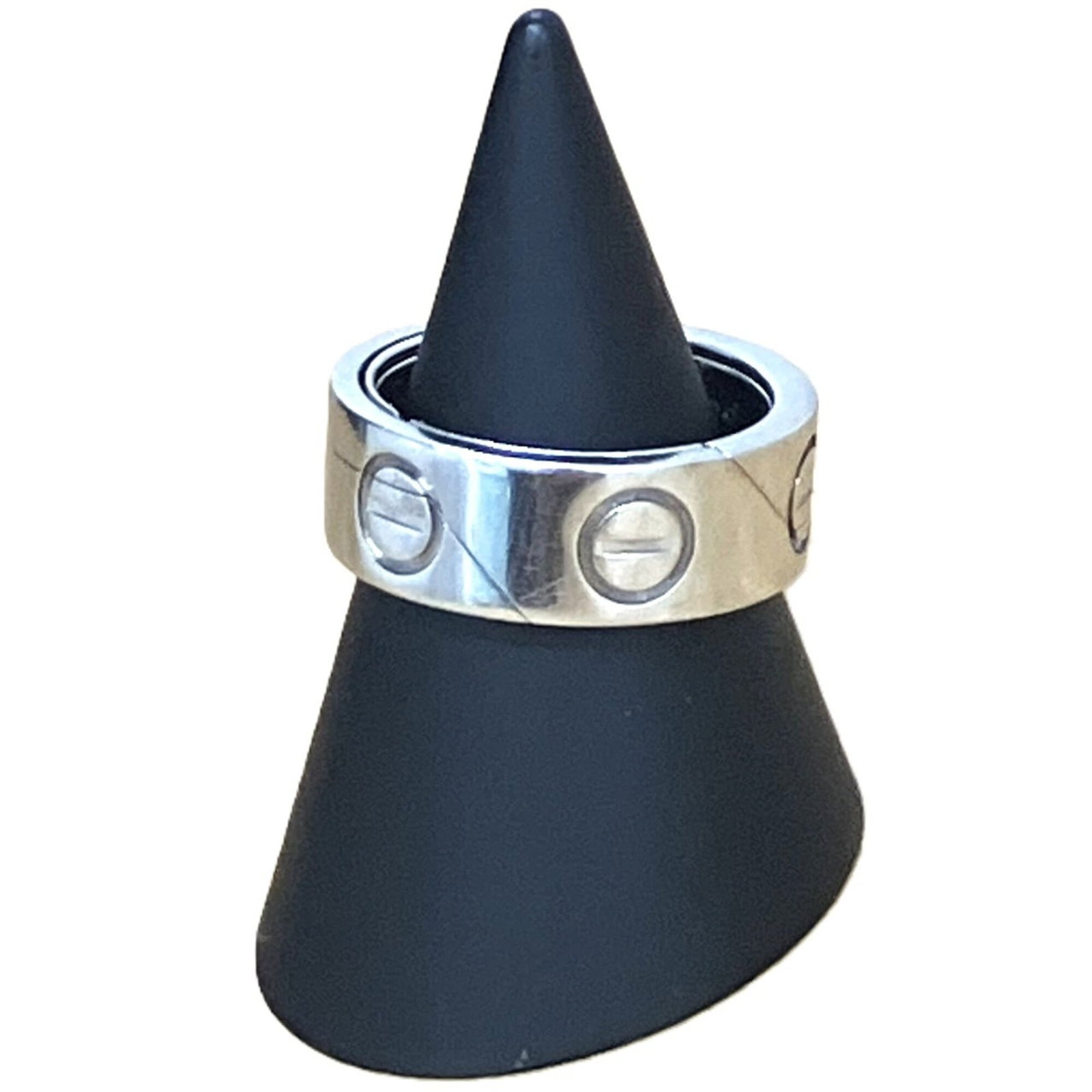 White Gold Band Ring by Cartier 18K: White Gold Band Ring by Cartier 18K White Gold Band Ring by Cartier, 18K. A sleek and sophisticated band ring crafted from high-quality white gold (18K), measuring 50 US size 5.5. This elegant piece s